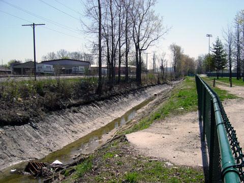 Toledo, Ohio - Ditch Stabilization - BEFORE